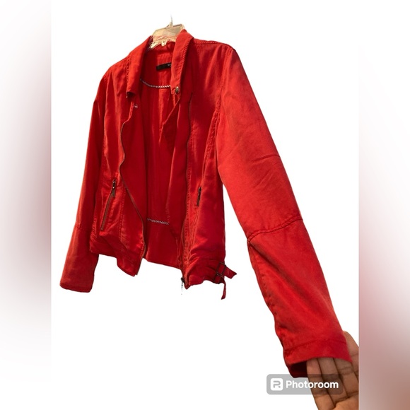 Max Jeans Red Moto Jacket. Size Medium. - Picture 13 of 14